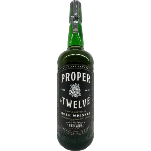 Proper number twelve 12 Ierse whisky van Conor McGregor